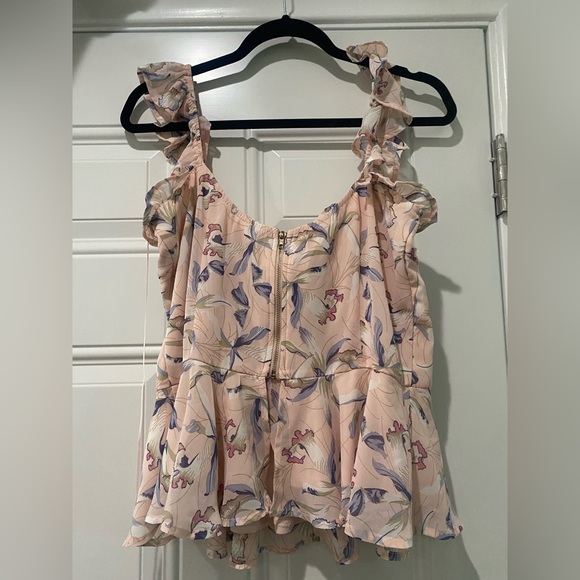 Fashion nova got time to grow top - Picture 5 of 7